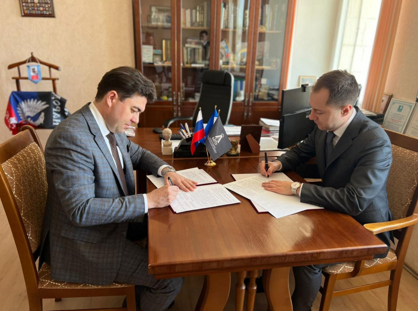 Ректор БАГСУ при Главе Республики Башкортостан и Министр здравоохранения Республики Башкортостан подписали Соглашение о сотрудничестве и взаимодействии